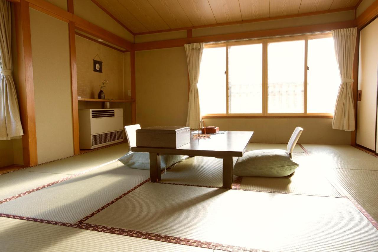 Shiobara Onsen Ryokan Kamiaizuya Насусиобара Экстерьер фото
